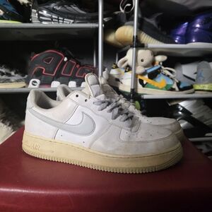 🔥 Nike Men’s Air Force 1 Low — White with Cream Sole Size 10.5